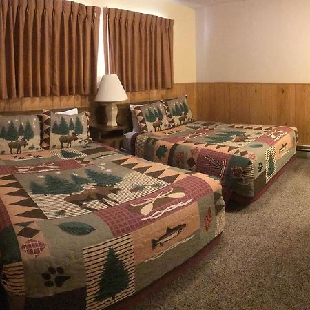Boulder Lodge Джун-Лейк Экстерьер фото