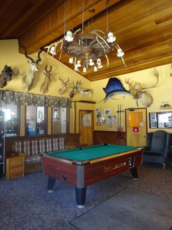 Boulder Lodge Джун-Лейк Экстерьер фото