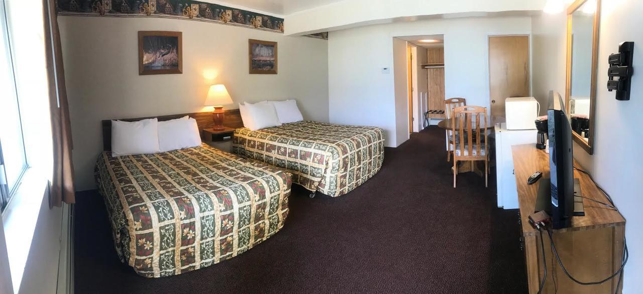 Boulder Lodge Джун-Лейк Экстерьер фото